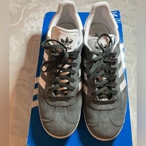 Adidas Men's Dark Gray and White Sneakers